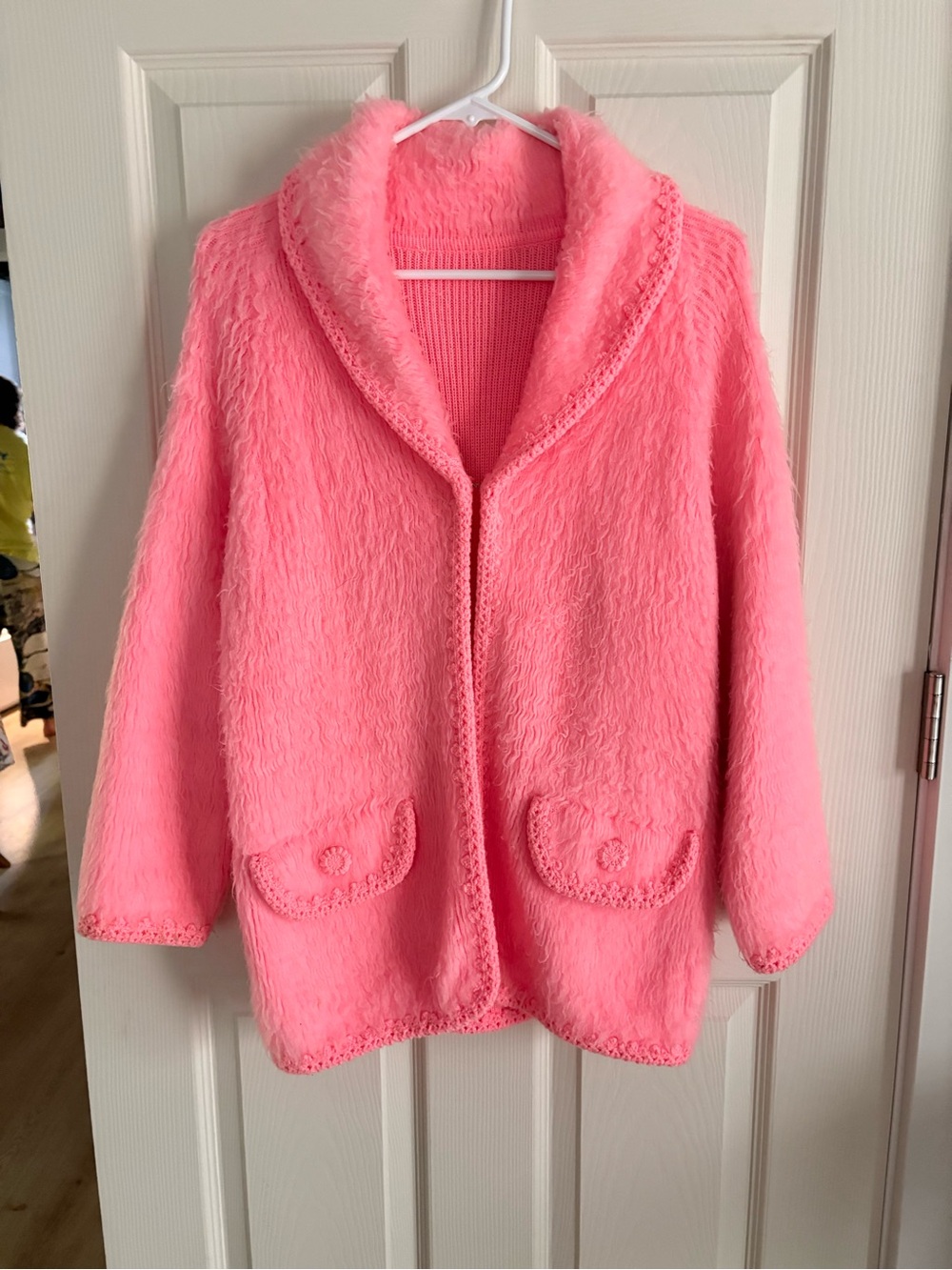 Vintage Plush Pink Jacket with Shawl Collar